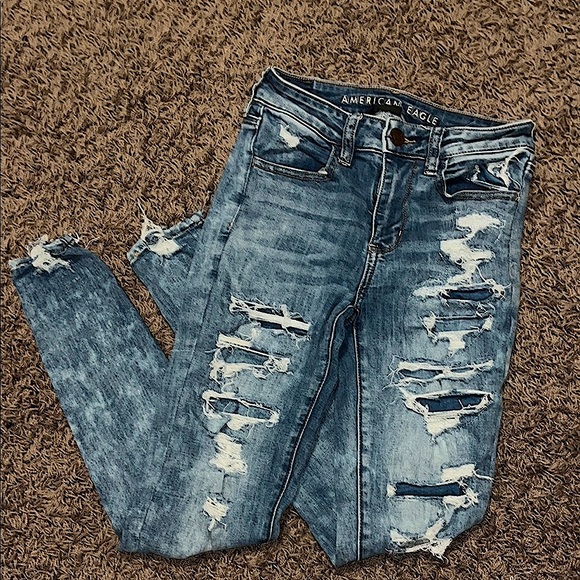 American Eagle Outfitters Denim - distressed american eagle highrise jeggings